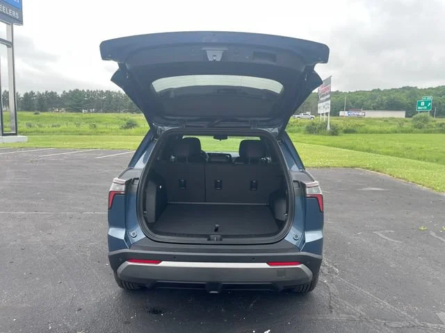 New 2027 Lakeshore Blue Metallic Chevrolet LT image 23
