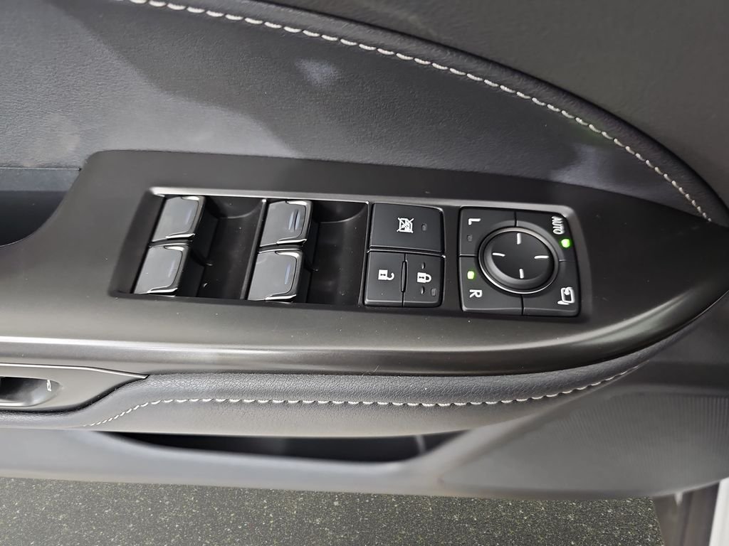 New 2026 Ultra White Lexus PREMIUM PLUS AWD image 28