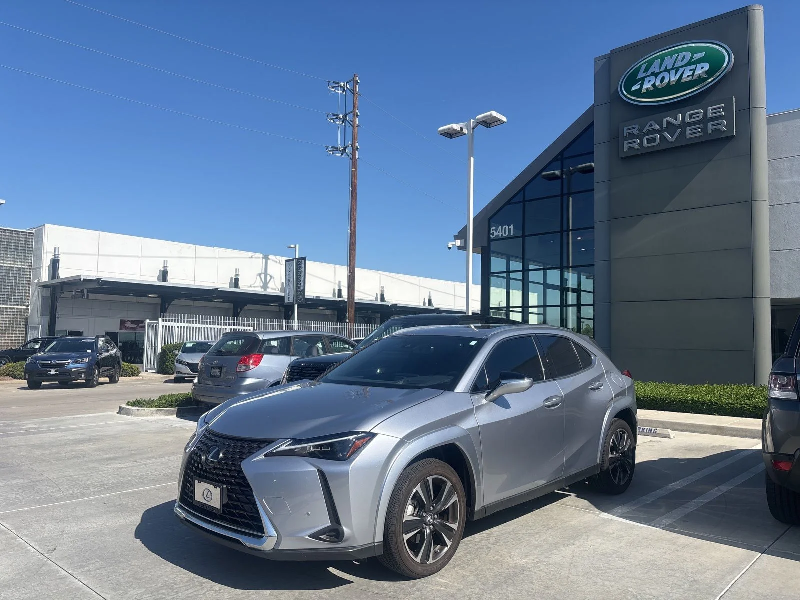 2024 Lexus UX 300h 250h Premium's photo