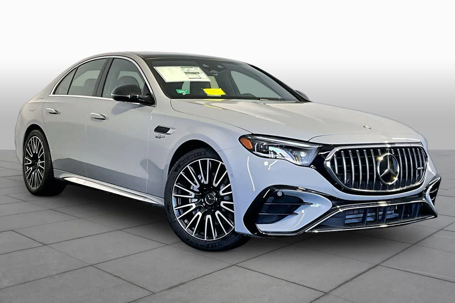 New 2026 MANUFAKTUR Alpine Grey Mercedes-Benz AMG® E 53 E image 19