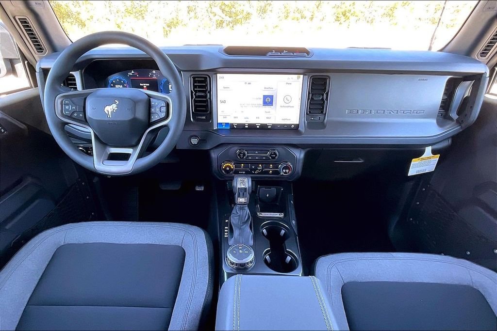 New 2025 Ford Bronco Base 4D Sport Utility