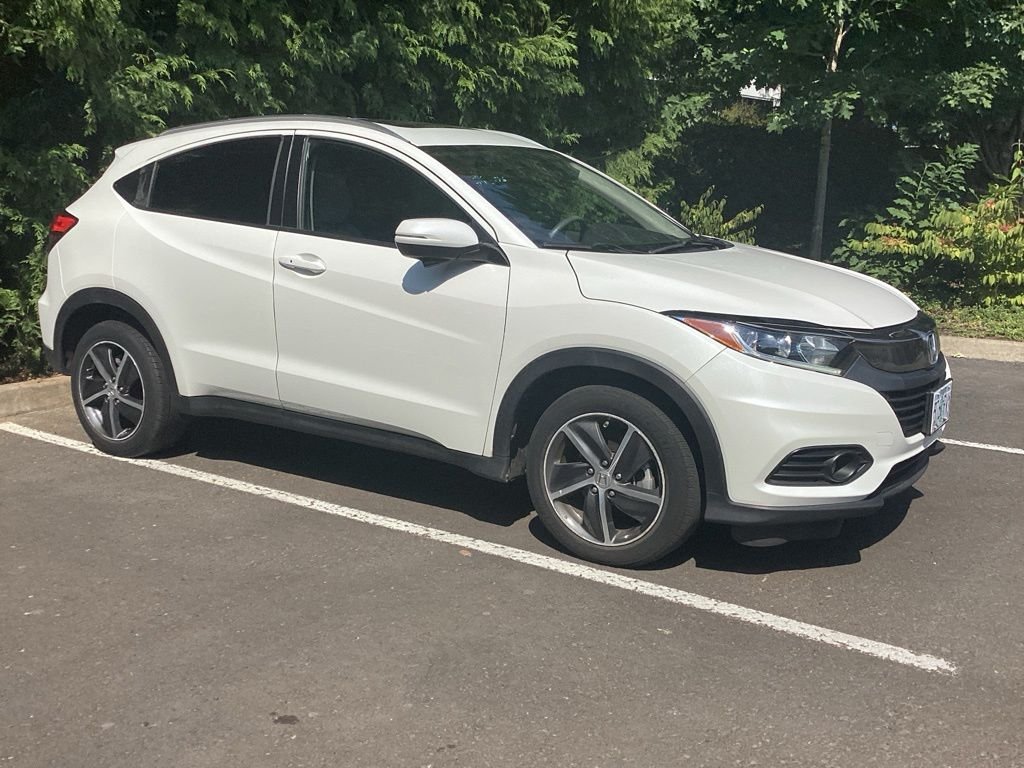 Used 2022 White Honda EX image 9