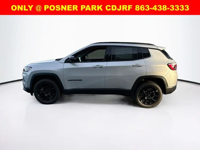 New 2026 Silver Zynith Metallic Clear-Coat Exterior Paint Jeep Latitude image 8