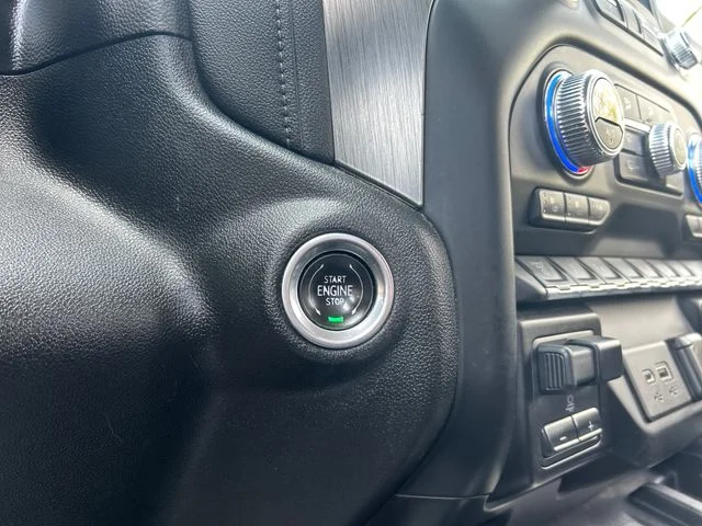 Used 2020 Black GMC Denali image 19