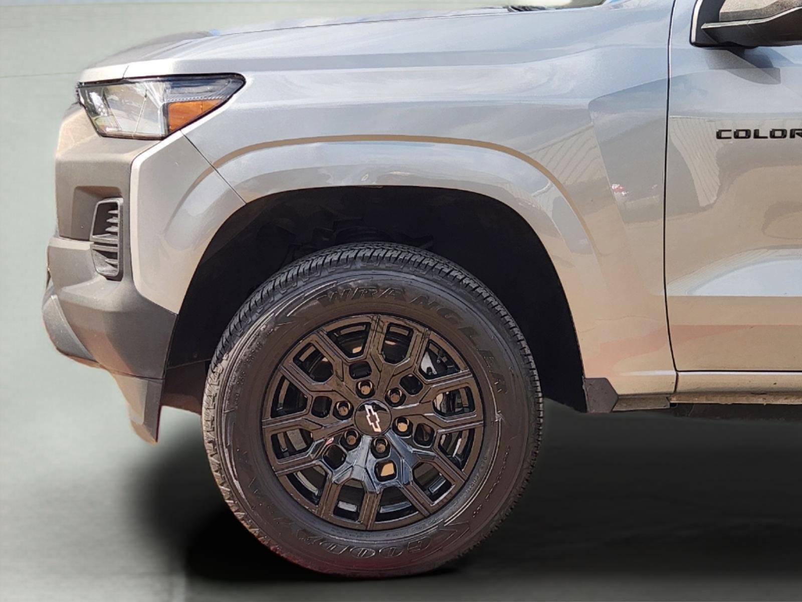 2025 Chevrolet Colorado Work Truck - Photo 8
