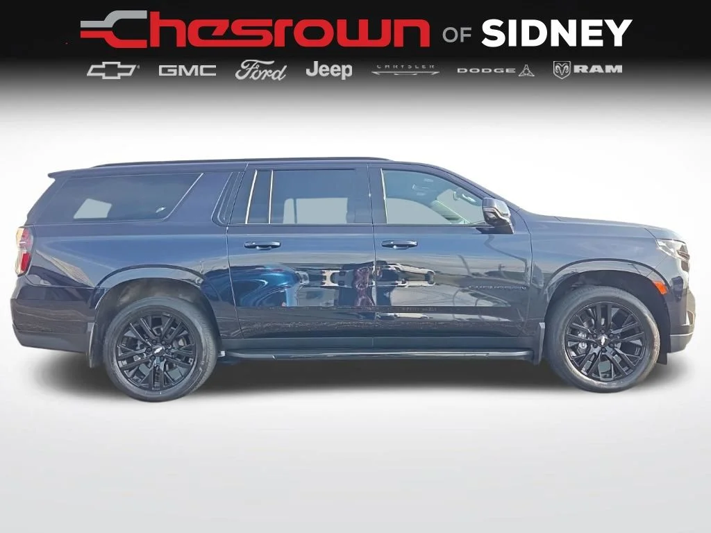 Used 2022 Blue Chevrolet RST image 12