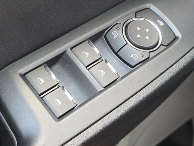 2025 Ford F-350 Super Duty Chassis Cab XL - Photo 33