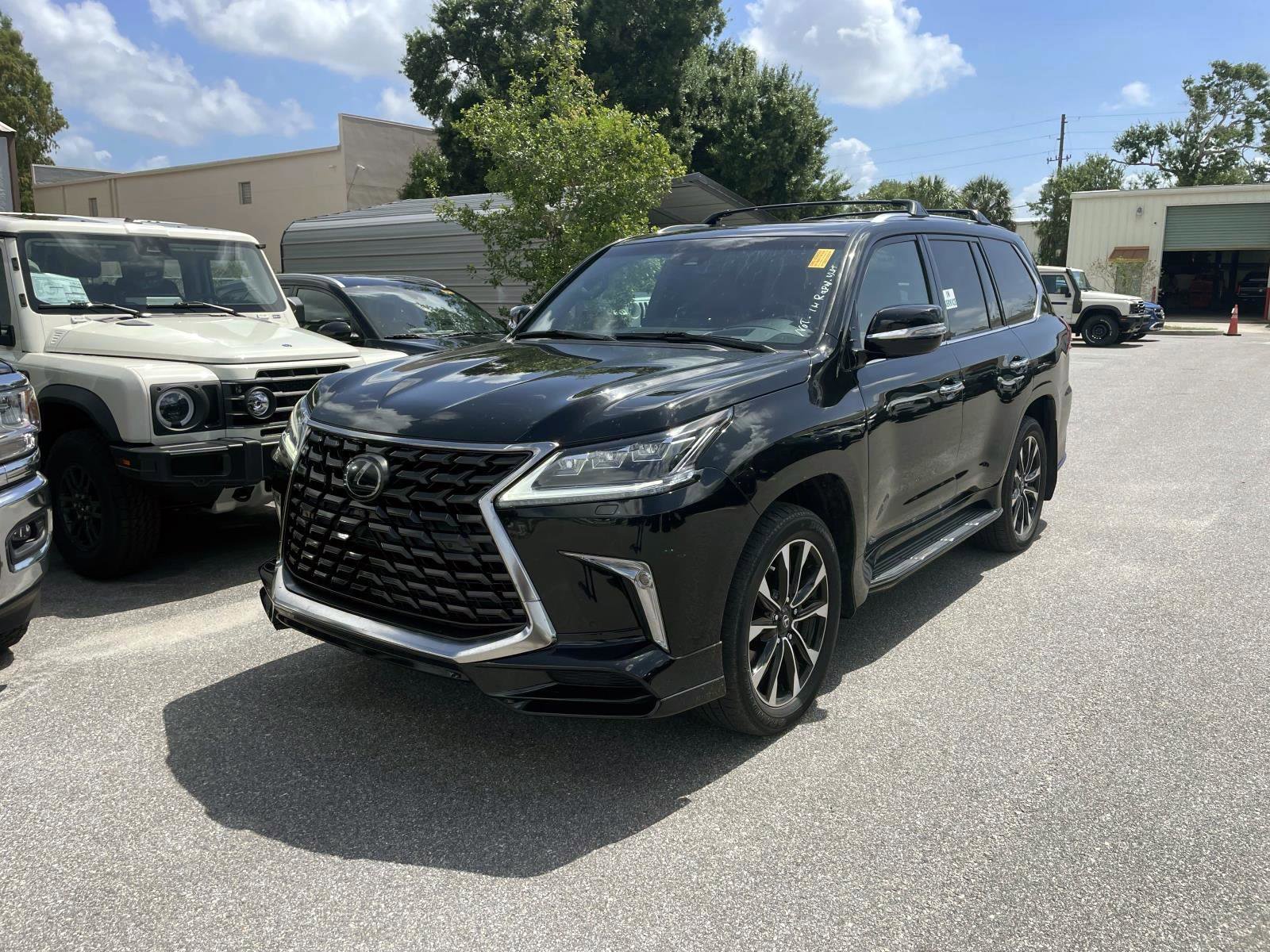 2021 Lexus LX 600 570 THREE-ROW's photo
