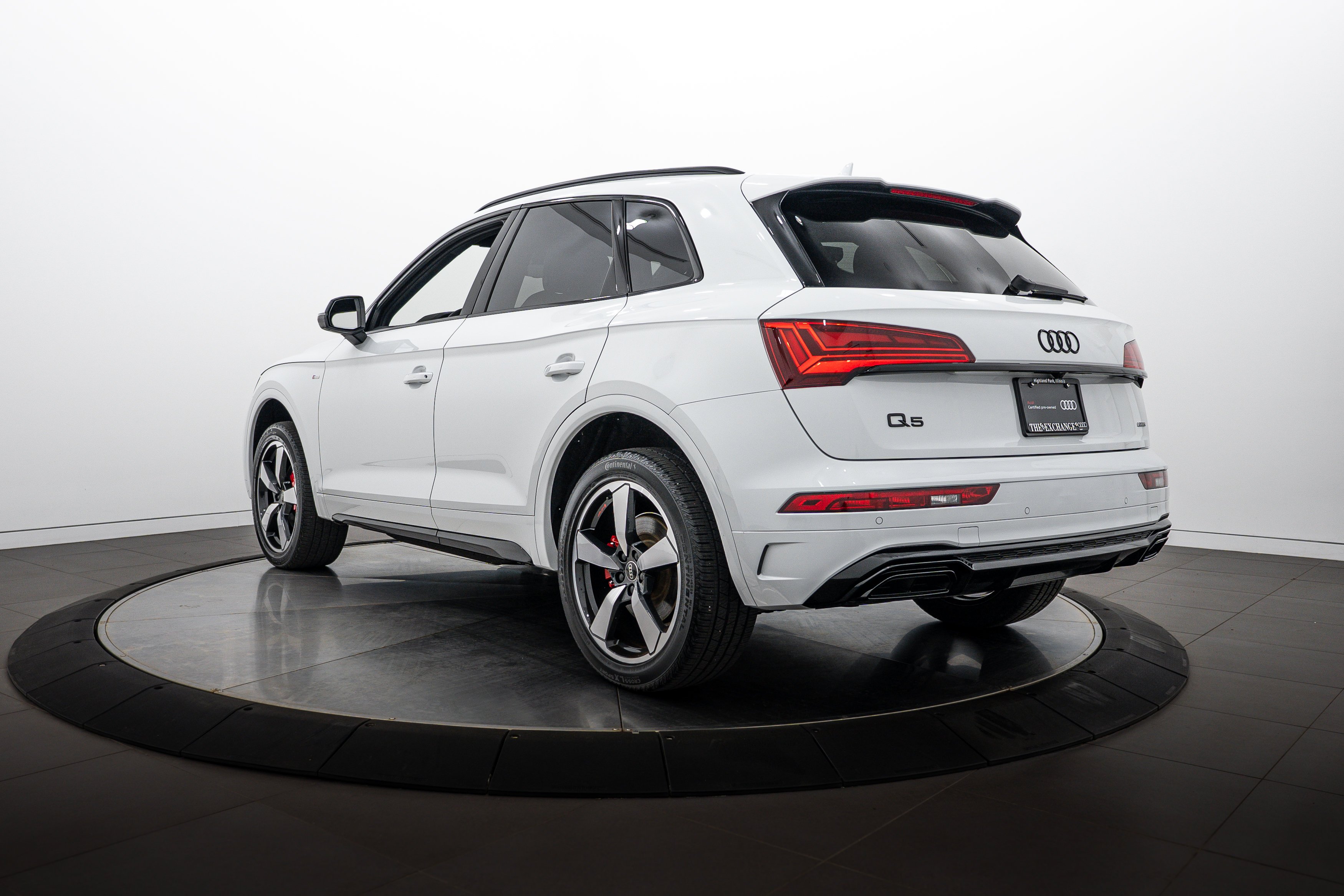 Certified Used 2024 Glacier White Metallic Audi S line Premium Plus image 5