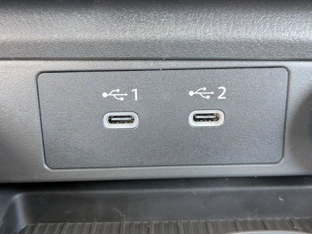New 2027 Atlantic Gray Metallic / Super Black Two-tone Nissan SR image 20