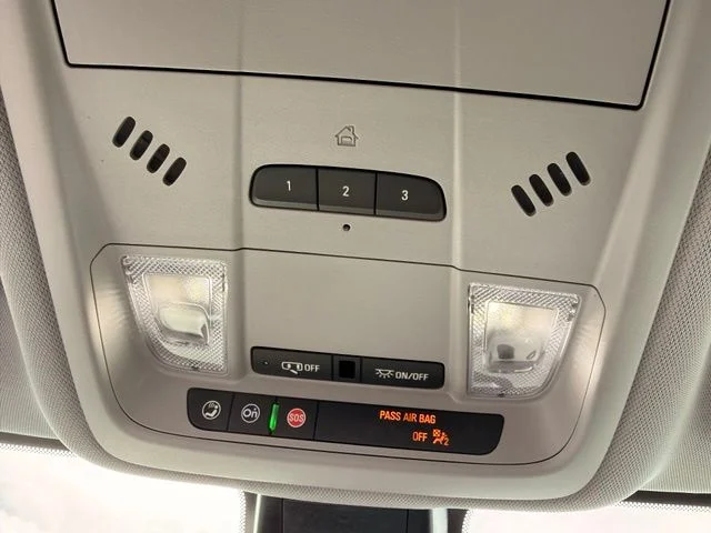 Used 2024 Summit White Chevrolet LT image 29