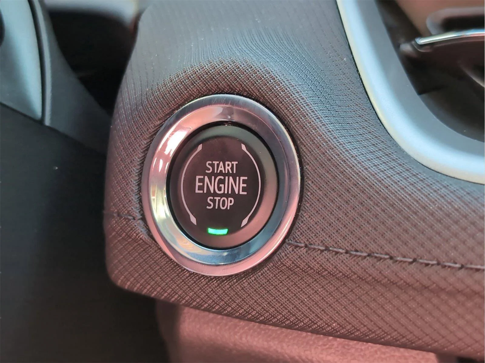 Used 2025 Sterling Gray Metallic Chevrolet LT image 22
