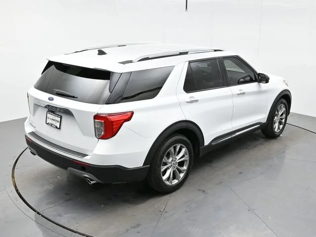 Used 2023 Oxford White Ford Limited image 42