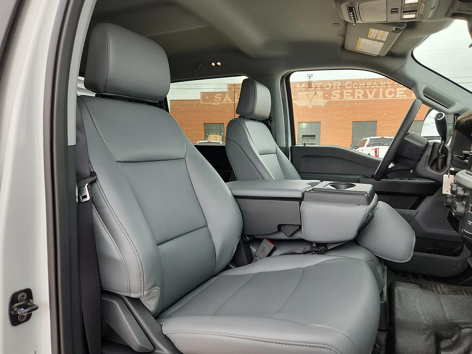 New 2026 Oxford White Ford F-350® XL image 20