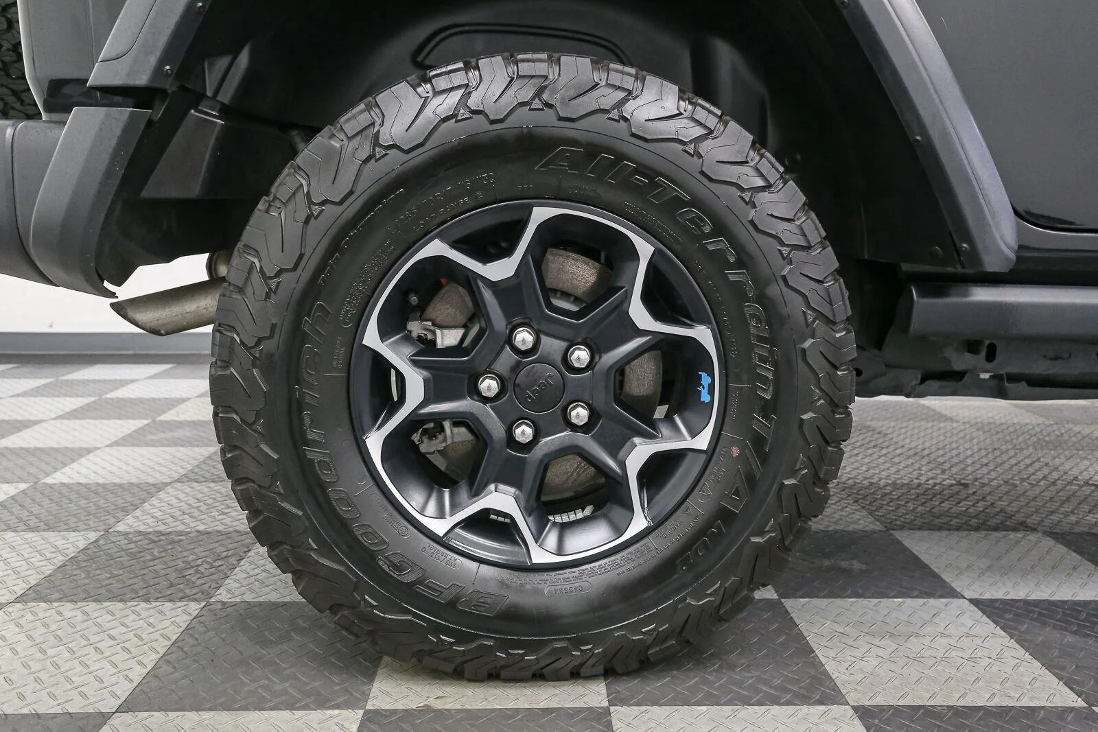 Used 2022 Black Clearcoat Jeep Unlimited Rubicon image 17