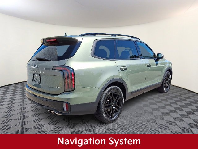 Used 2024 Green Kia EX X-Line image 9