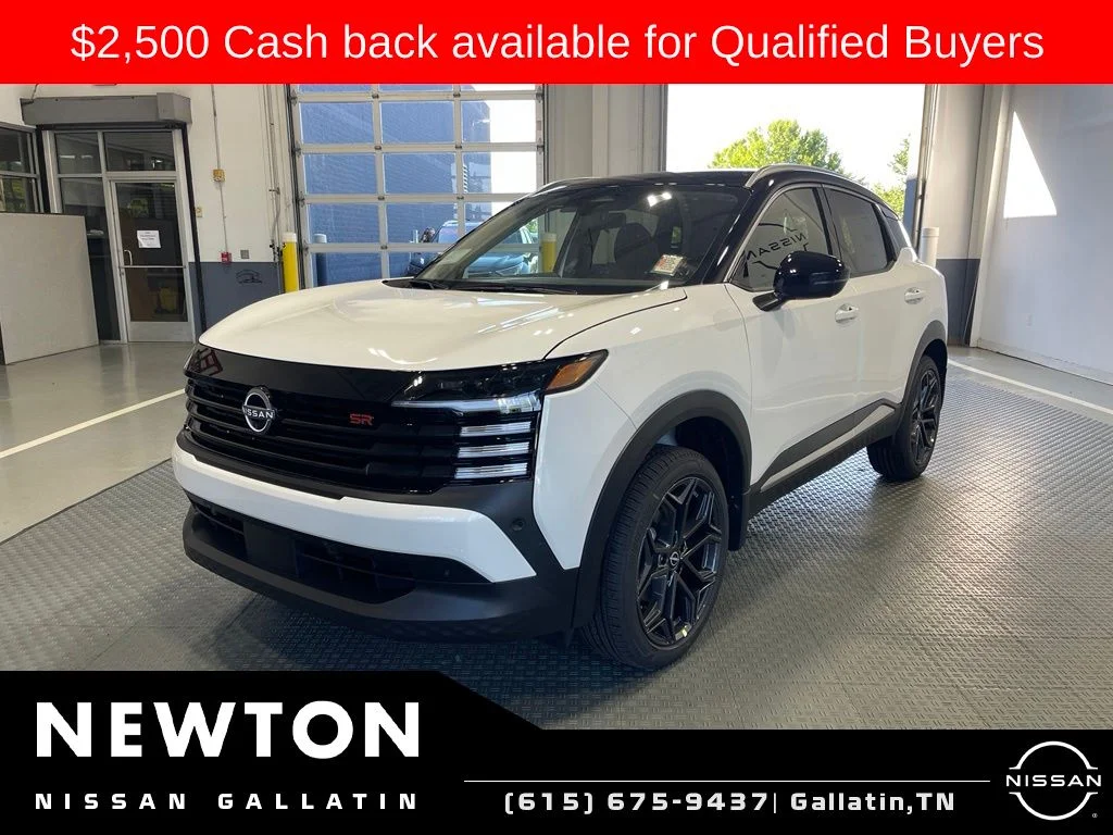 New 2026 Aspen White TriCoat / Super Black Two-tone Nissan SR image 5