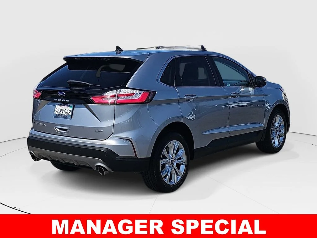 Used 2022 Silver Ford Titanium image 3