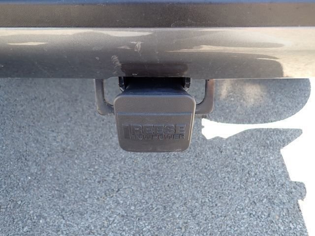 Used 2024 Gray Nissan SV image 6