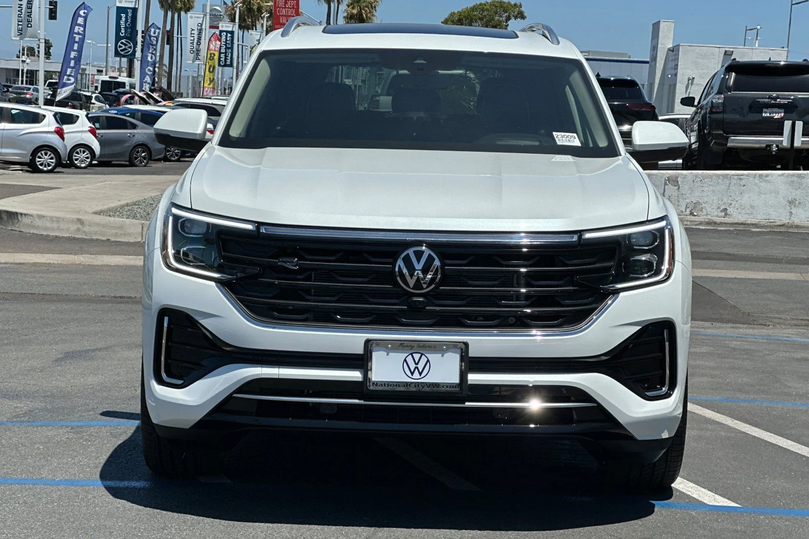 New 2026 White Volkswagen 2.0T SEL Premium R-Line image 3