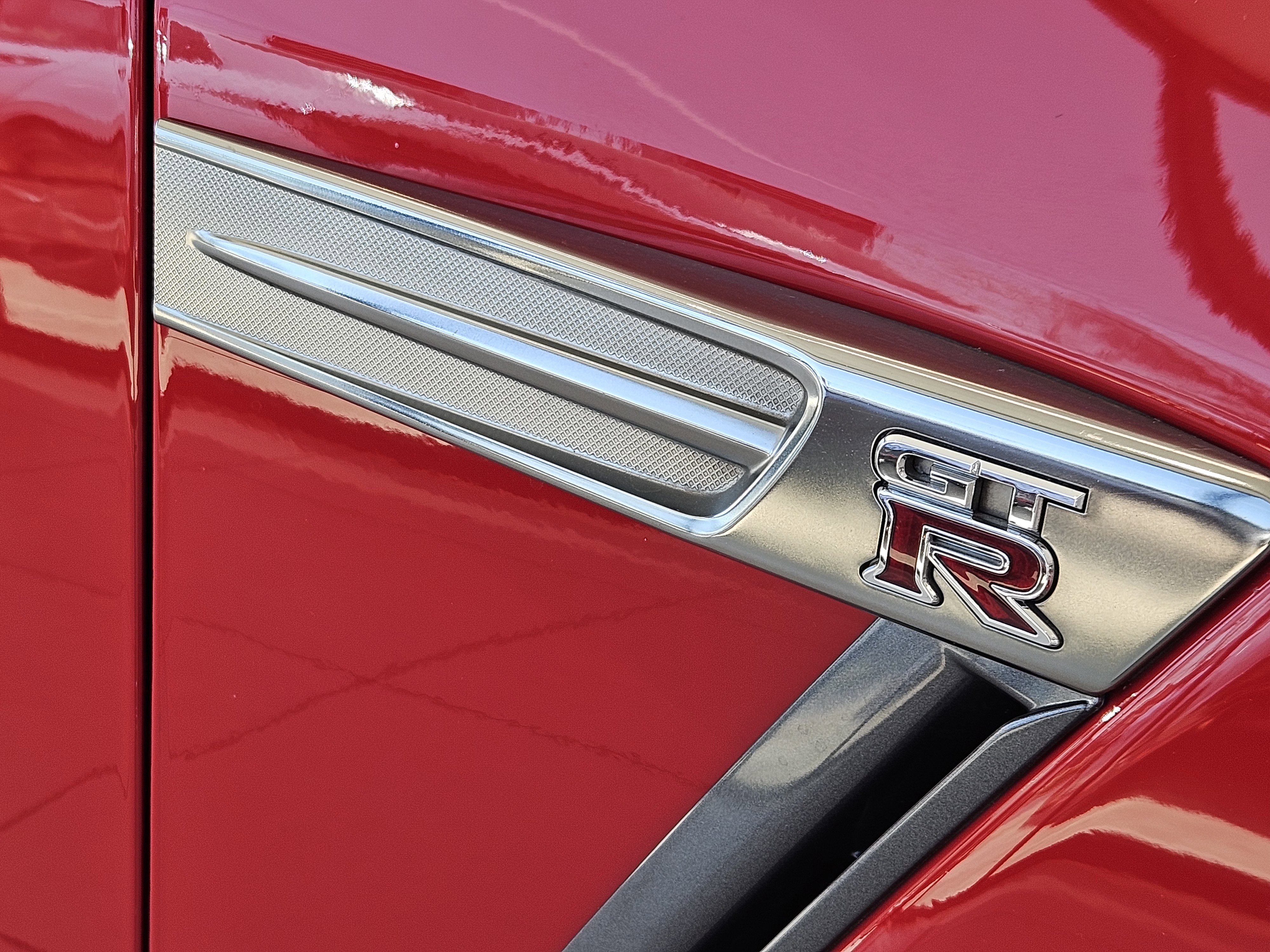 Used 2014  Nissan Premium image 12