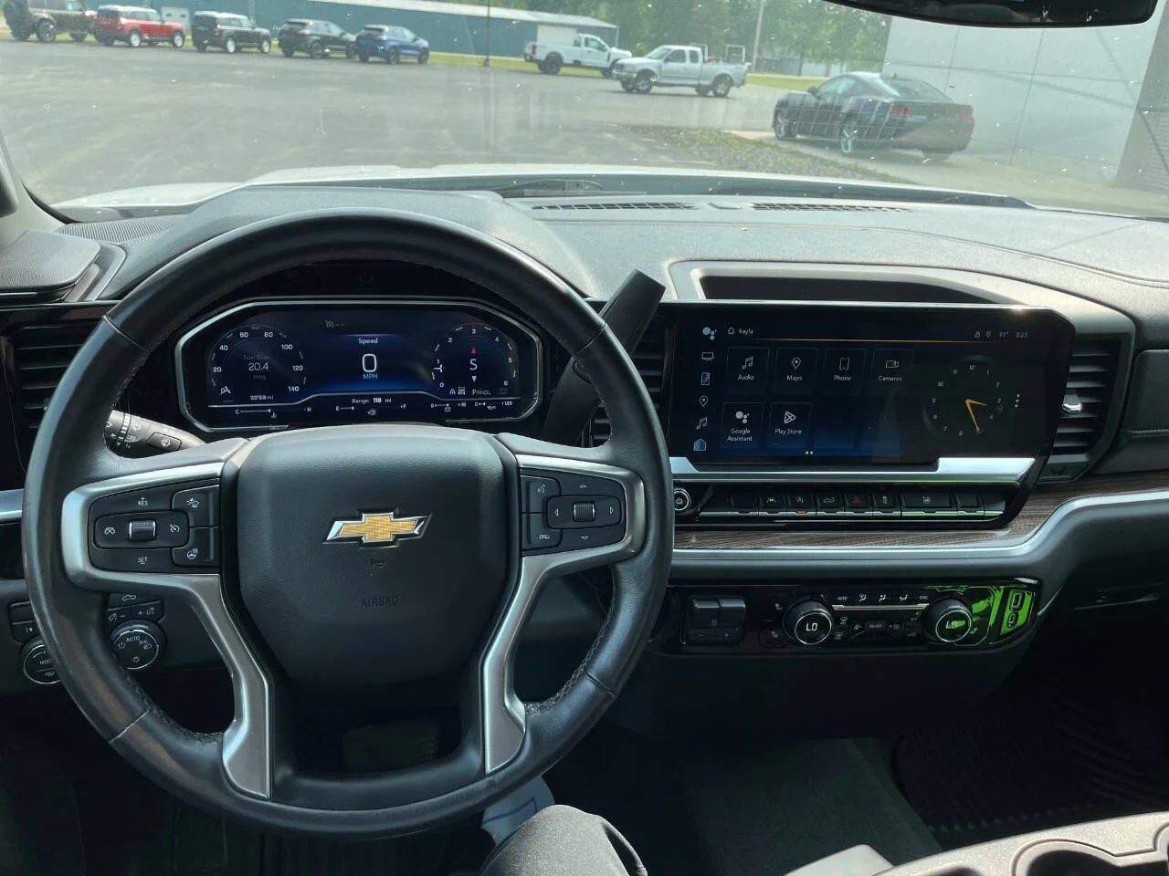 2022 Chevrolet Silverado 1500 LT - Photo 16
