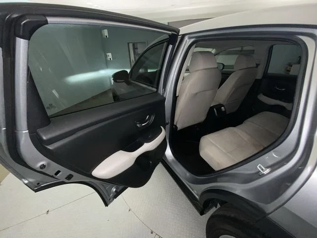 Used 2023 Silver Honda LX image 21