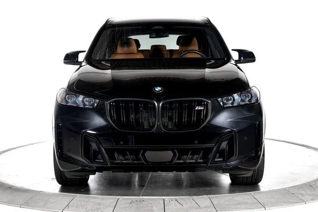 Used 2025 Black Sapphire Metallic BMW M60i image 10
