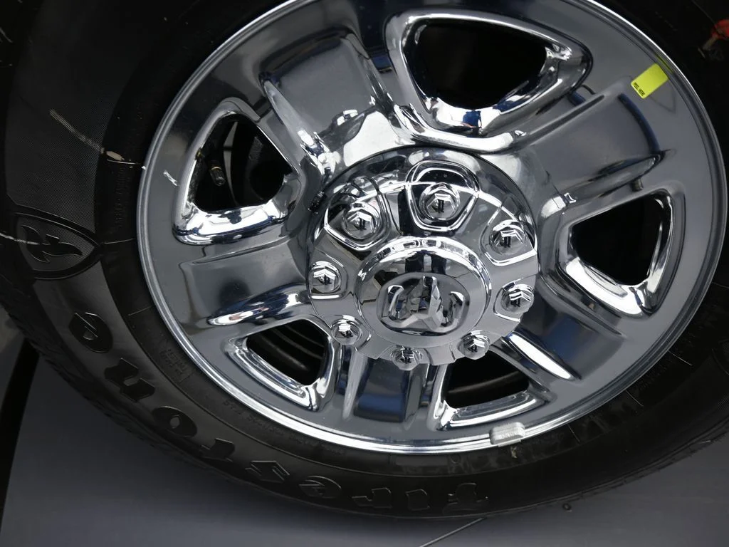 New 2026 Bright White Clear-Coat Exterior Paint RAM Tradesman image 41