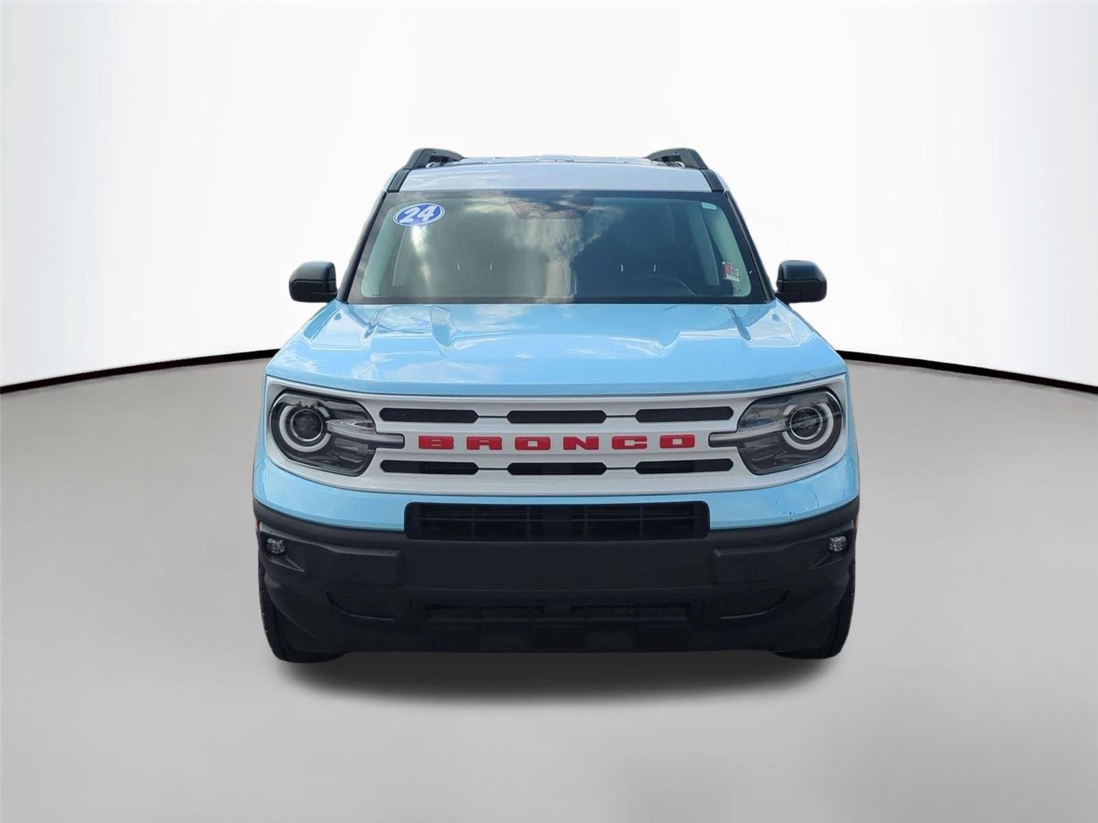 Used 2024 Robins Egg Blue Ford Heritage image 8