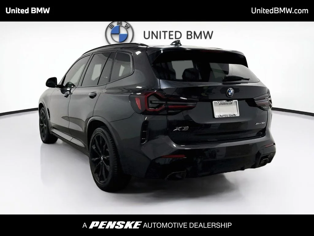 Certified Used 2024 Dark Graphite BMW xDrive30i image 7