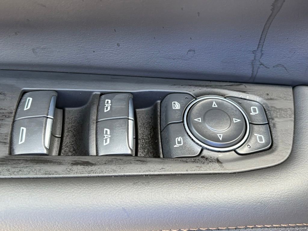 2026 Chevrolet Suburban High Country - Photo 31