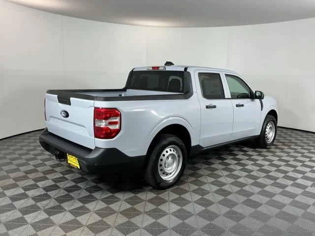 New 2026 Space White Metallic Ford XL image 5