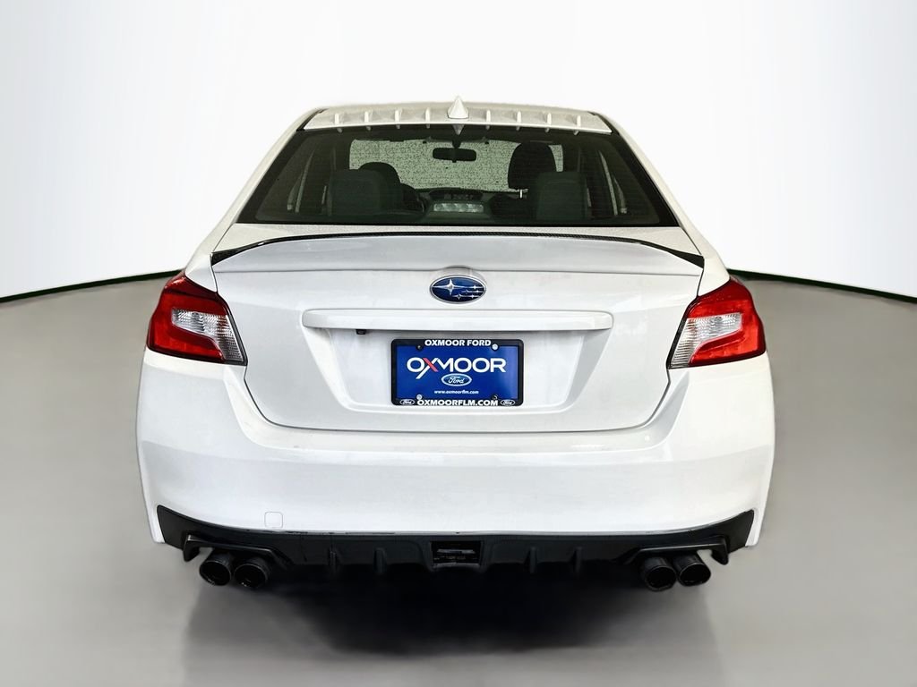 Used 2016 Crystal White Pearl Subaru Limited image 10