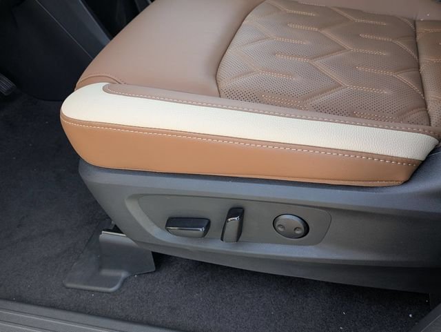 New 2026 Scarlet Ember Tintcoat Nissan Platinum image 21