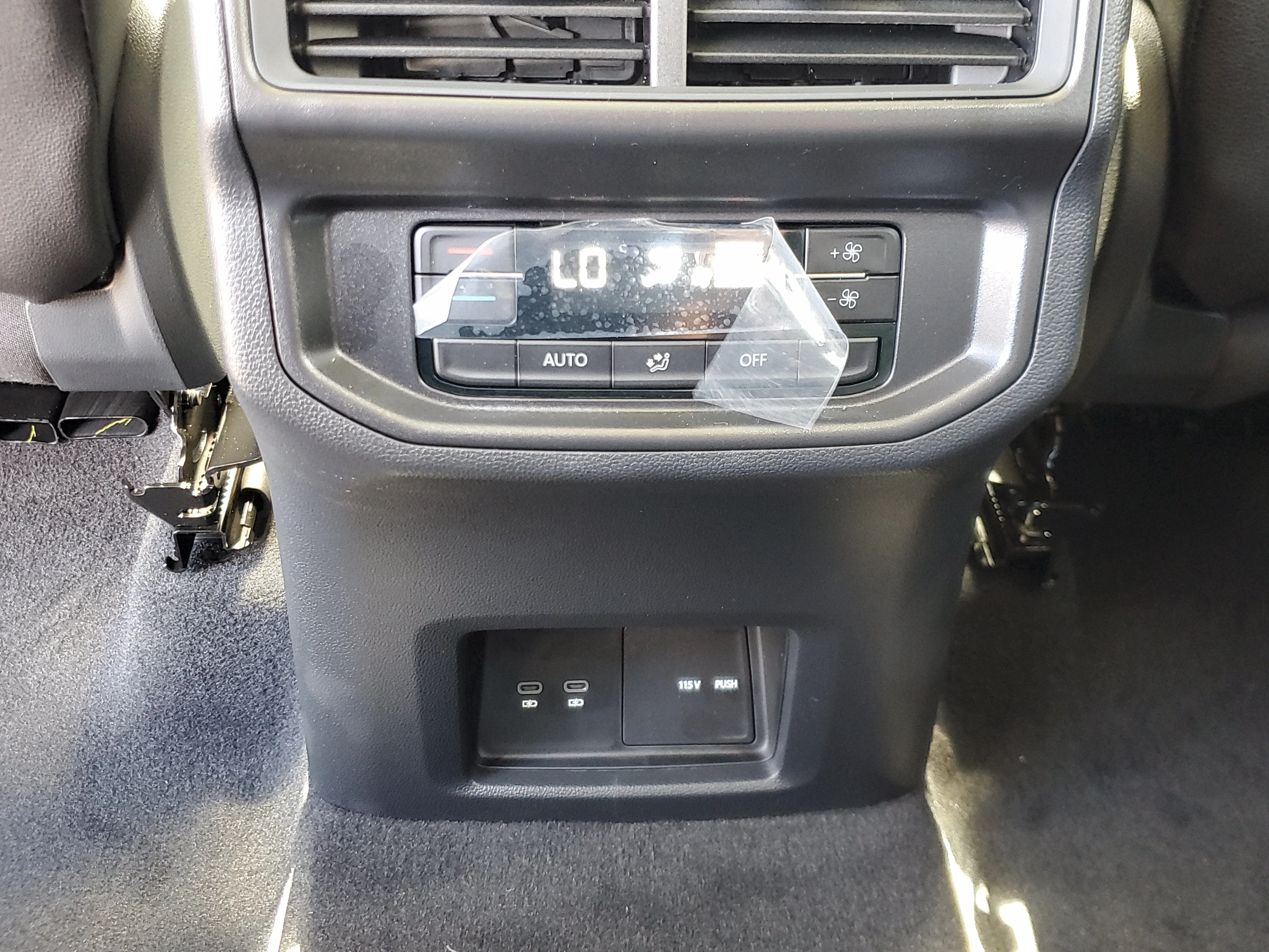 New 2026 Black Volkswagen 2.0T SE w/Technology image 12