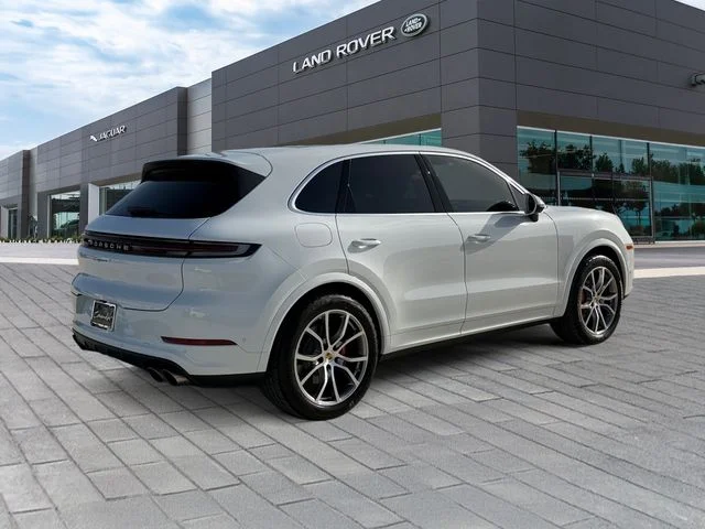 Used 2024  Porsche S image 5