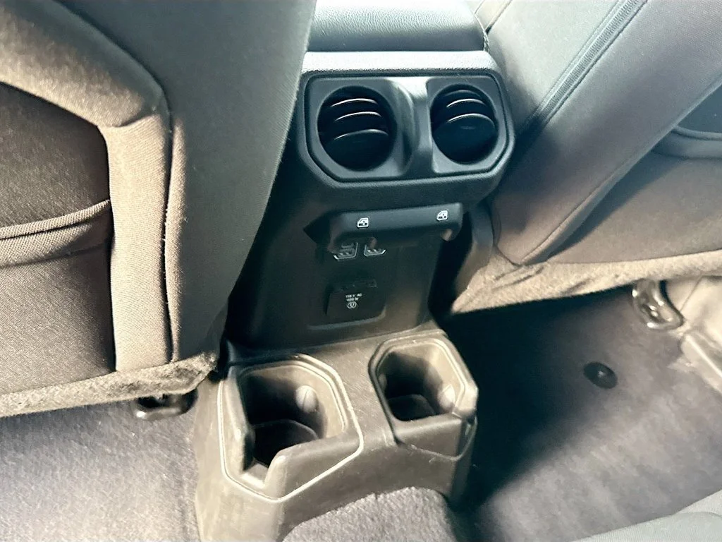 Used 2023 Black Jeep Overland image 28