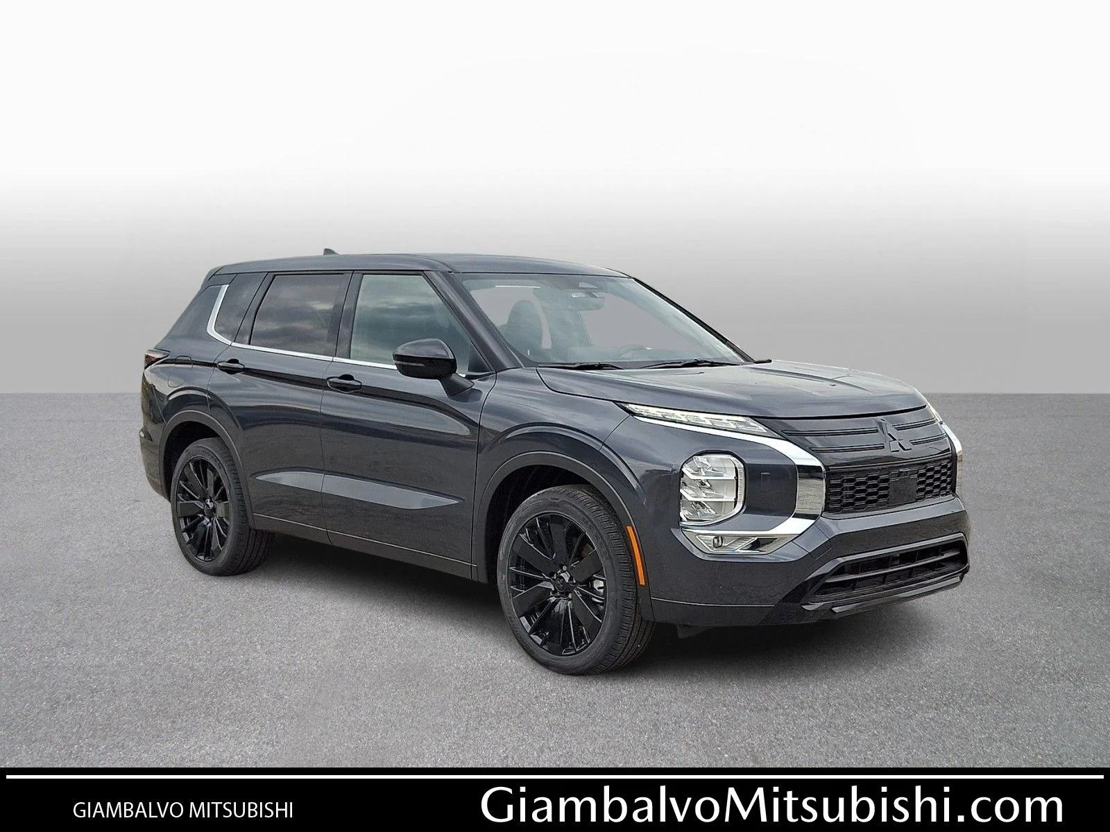 New 2026 Gray Mitsubishi LE image 1
