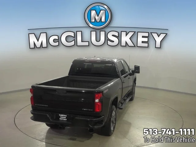 Used 2021 Black Chevrolet Custom image 6