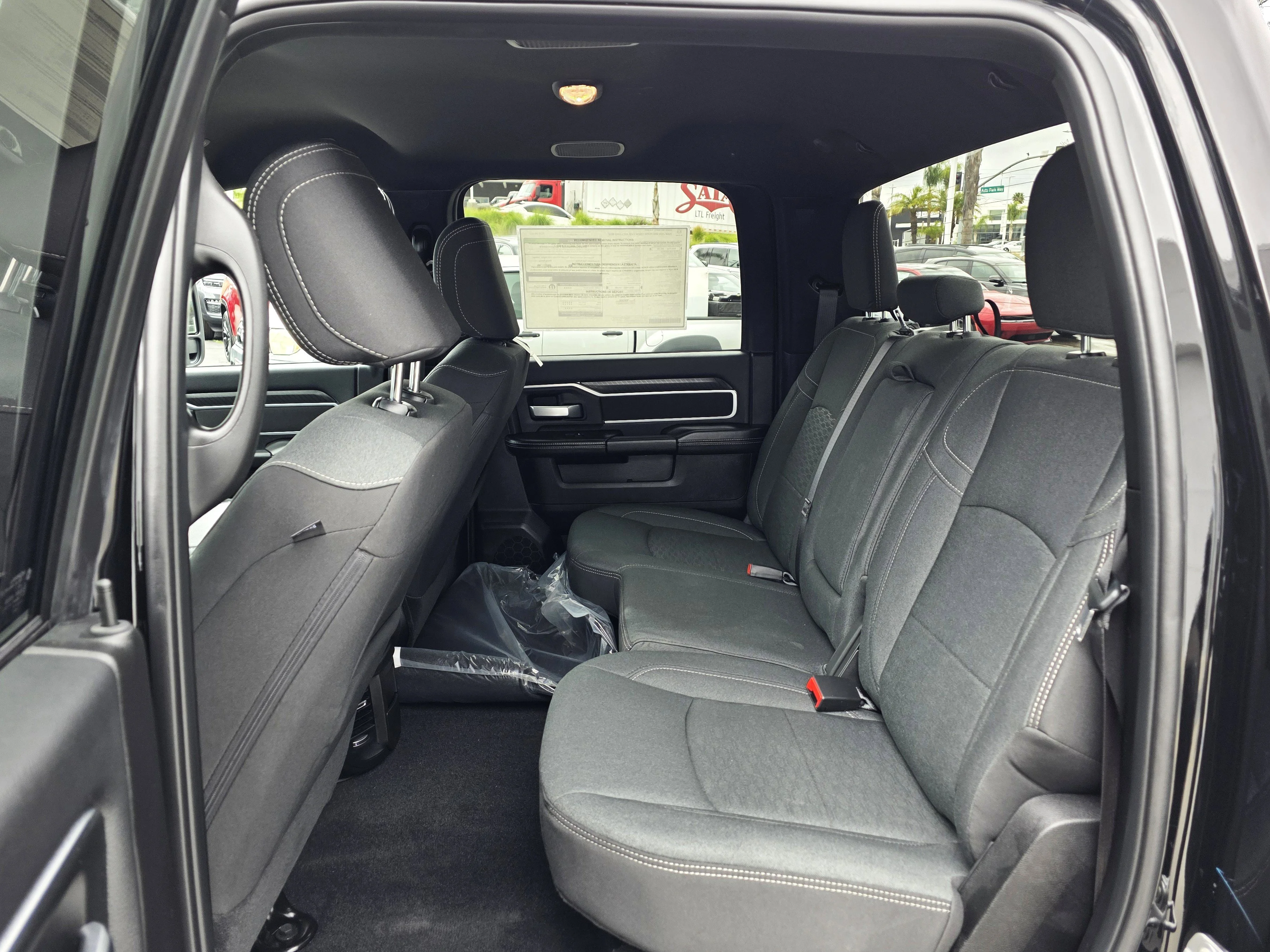 2025 RAM 2500 Big Horn - Photo 19