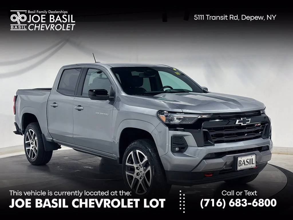 Used 2024 Sterling Gray Metallic Chevrolet Z71 image 1