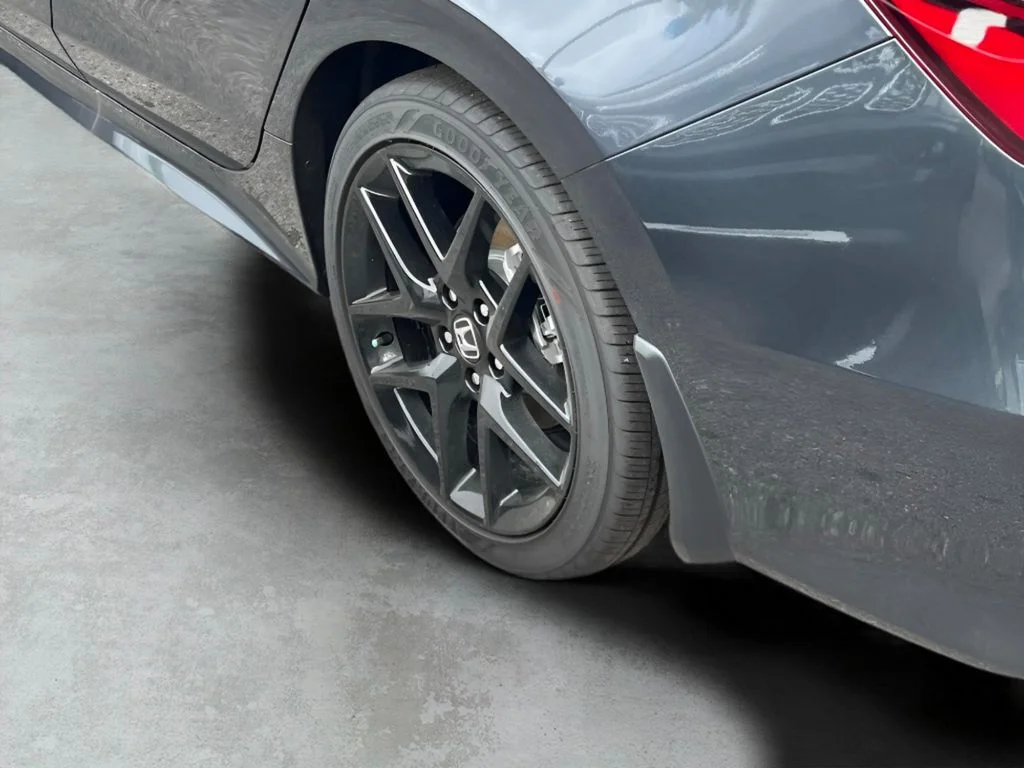 Used 2025 Gray Honda Sport Touring image 10