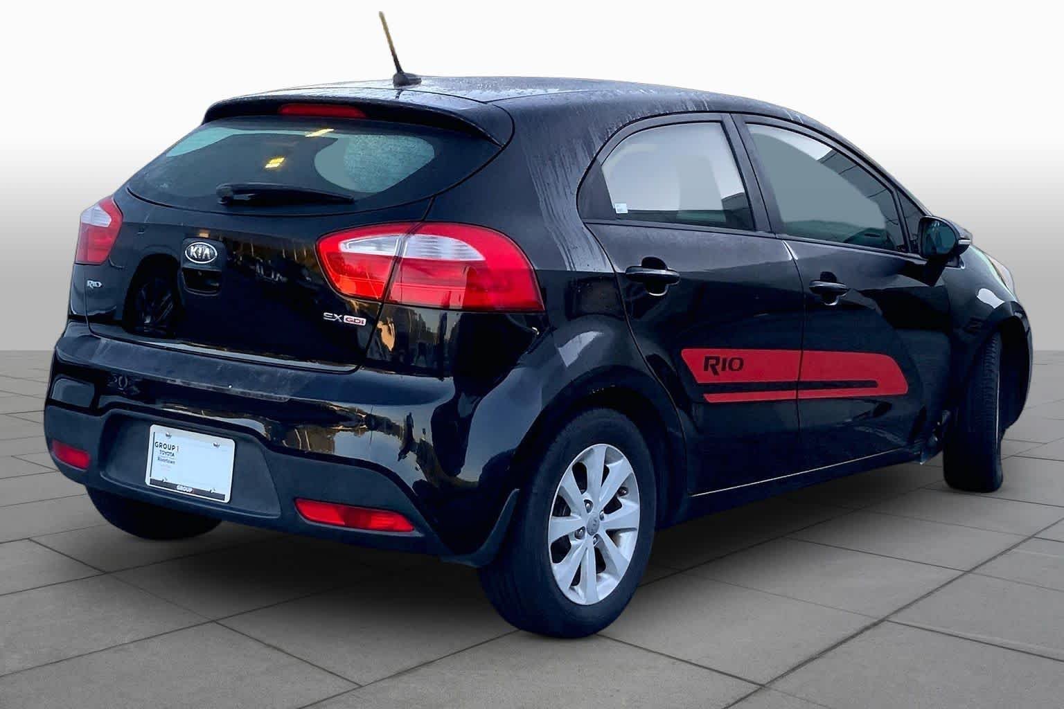 Used 2012 Aurora Black Pearl Kia EX image 11