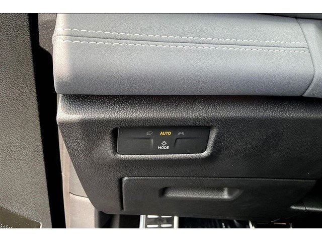 New 2026 Platinum Gray Metallic Volkswagen 2.0T SE R-Line Black image 15