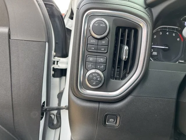 2022 GMC Sierra 2500HD SLT - Photo 28