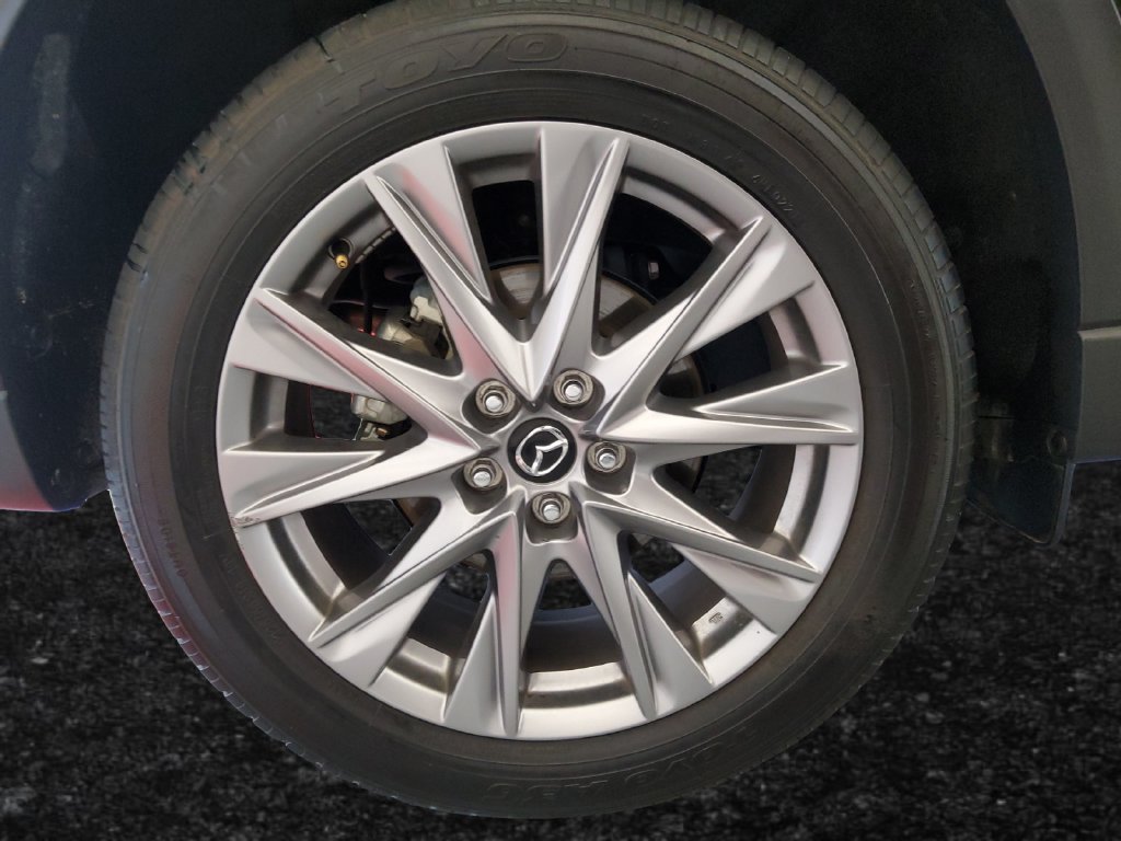 Used 2021 Gray Mazda Grand Touring image 27
