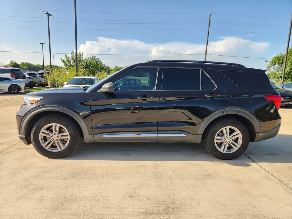 Used 2020 Agate Black Metallic Ford XLT image 6