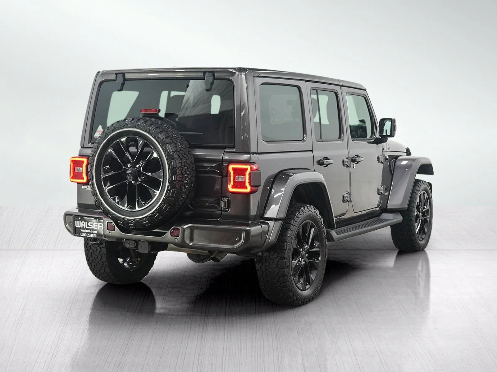Used 2021 Gray Jeep Unlimited Sahara High Altitude 4x4 image 6
