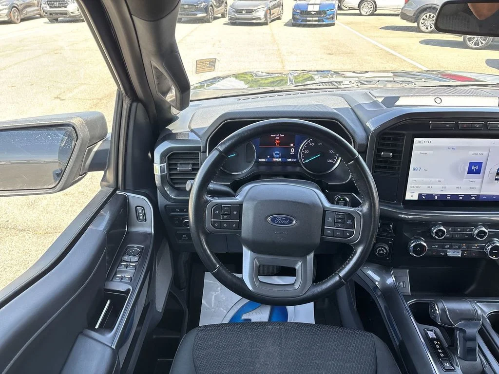 Used 2022 Gray Ford XLT image 11